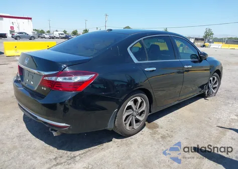 2016 Honda Accord Ex-L V-6 z USA, uszkodzony, nr VIN 1HGCR3F82GA030074